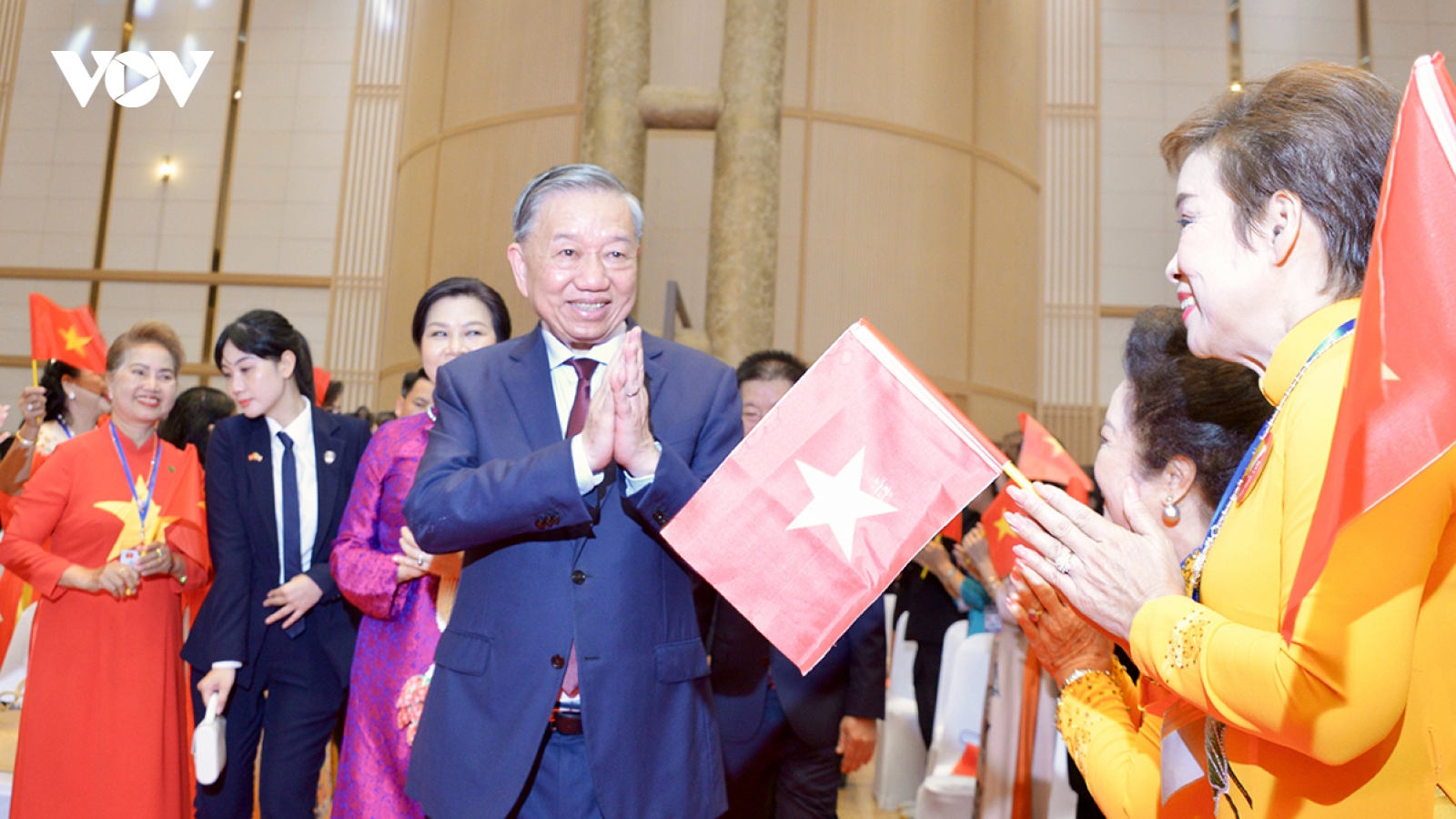 Vietnamese community plays key role in Vietnam–Thailand ties: Top leader To Lam